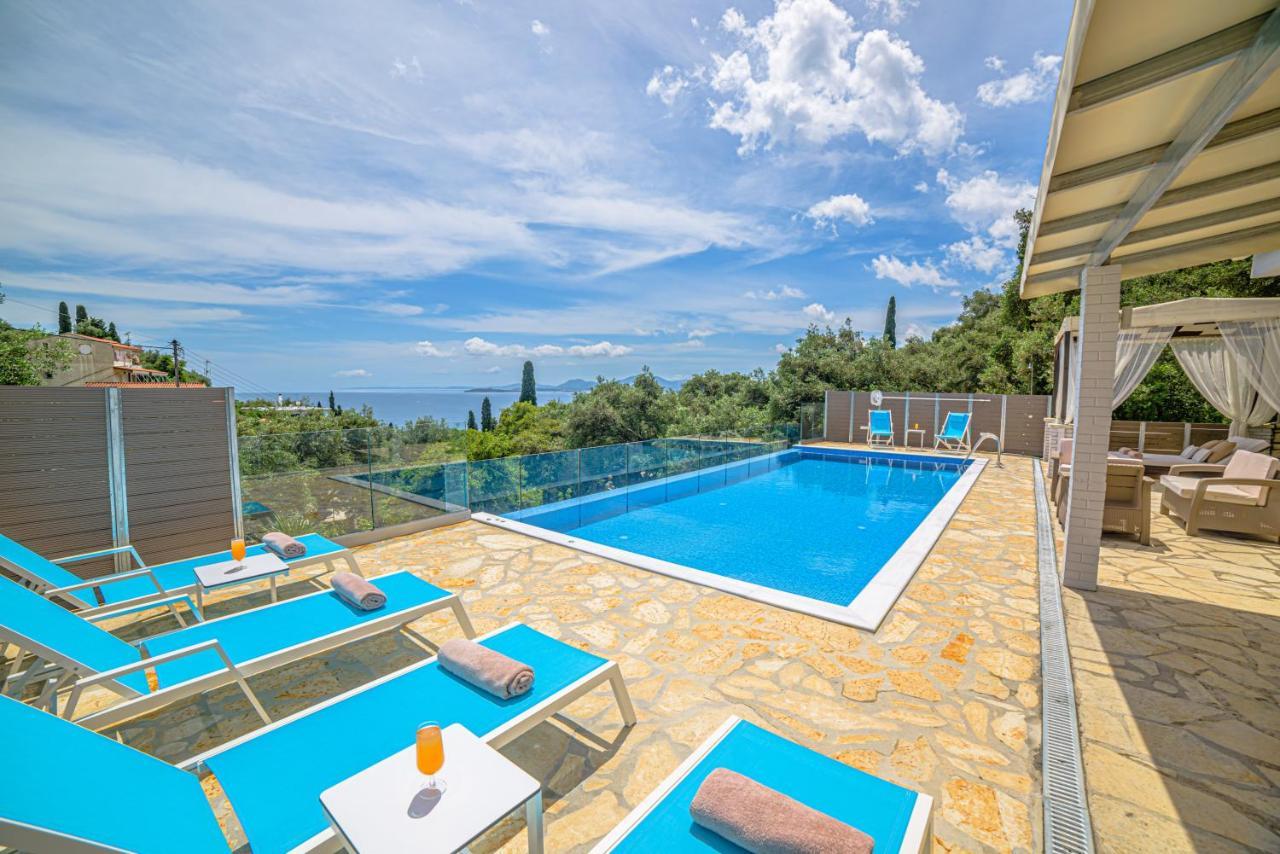 Hera-the Infinity Blue * Nisaki (Corfu)