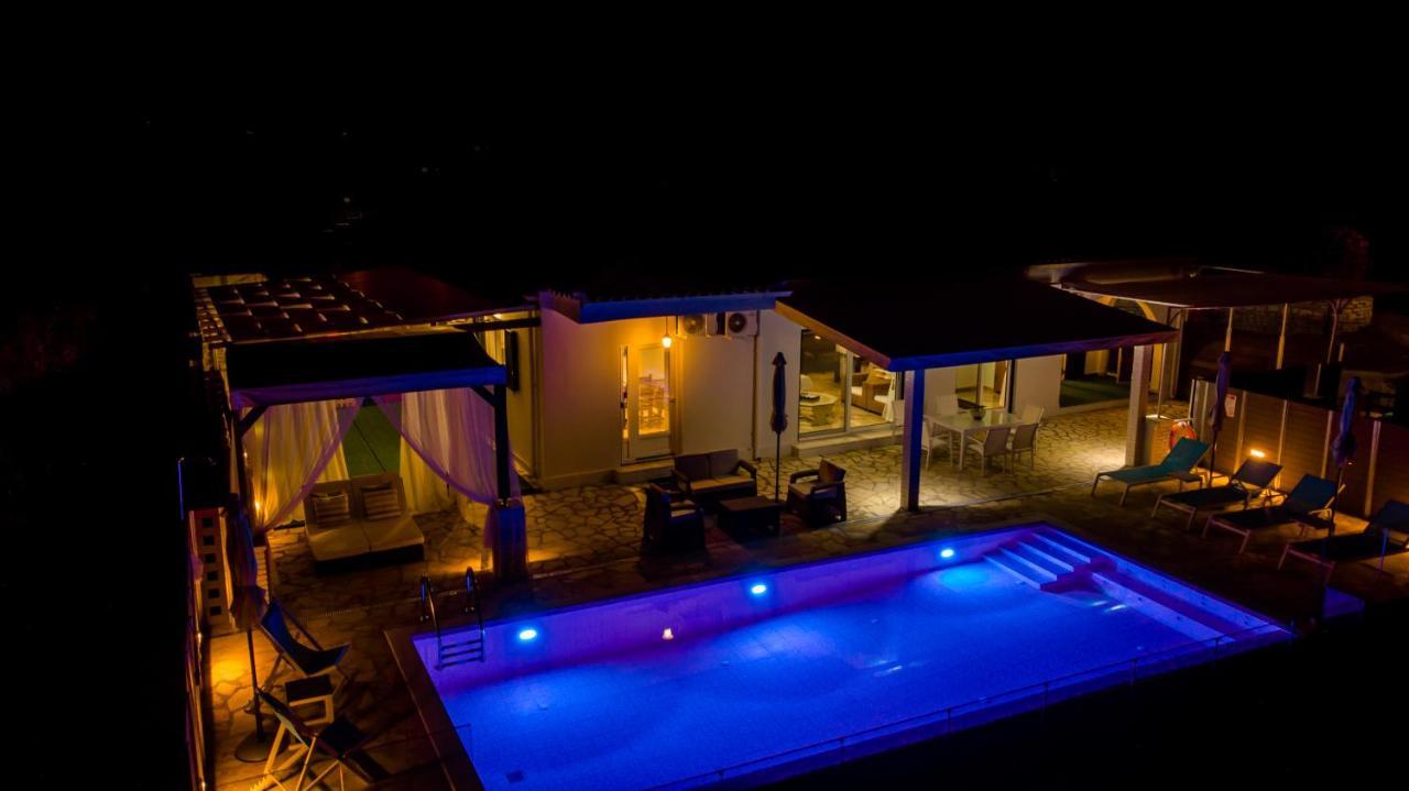 Hera-the Infinity Blue Nisaki (Corfu)